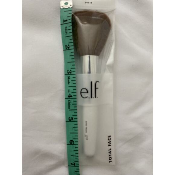 e.l.f. Total Face Brush Set of 2 Cruelty Free Vegan New in Box - Picture 7 of 8